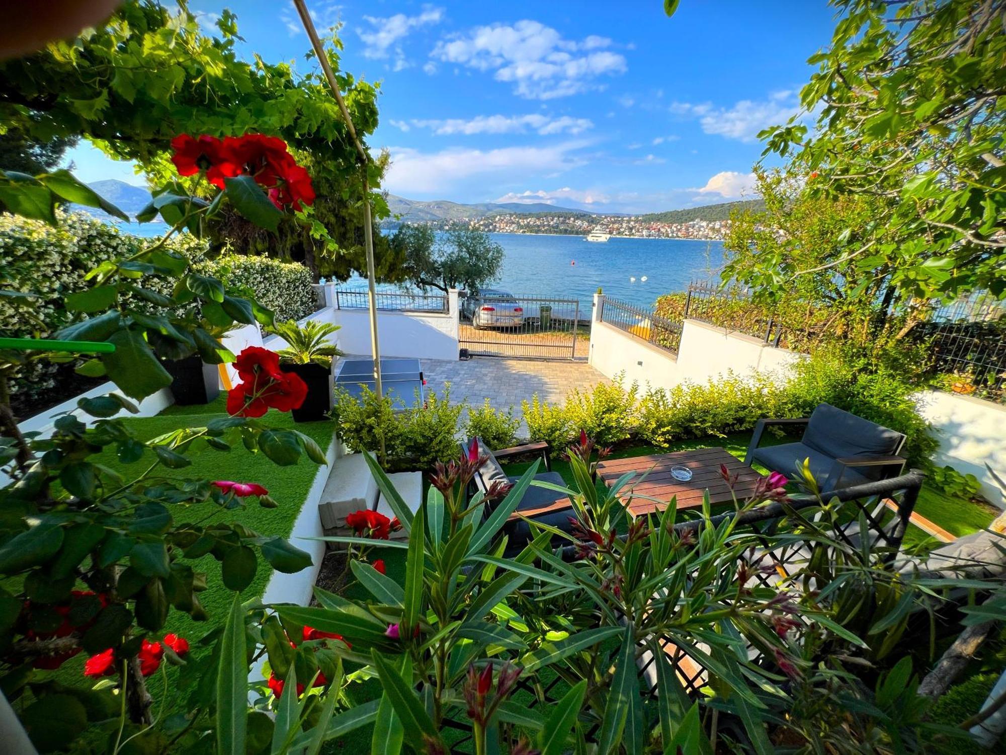 Beach Holiday Home With Private Jacuzzi & Parking Τρογκίρ Εξωτερικό φωτογραφία